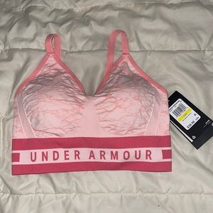 ❤️Pink!❤️ Under Armour sports bra! NWT!